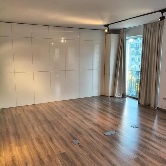 Apartament cu 3 camere semidecomandat în Mănăștur