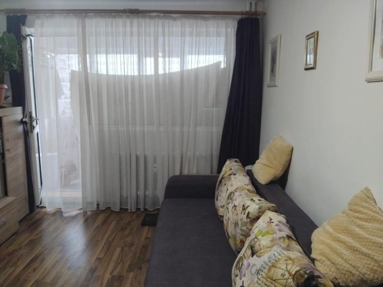 Apartament cu 2 camere semidecomandat în Abator