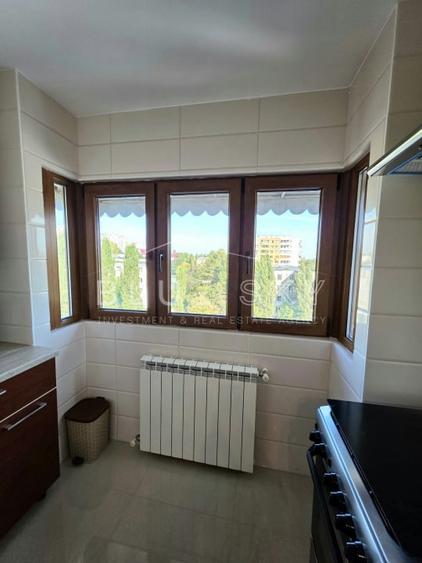 Apartament cu 2 camere decomandat, mobilat în City Park Mall