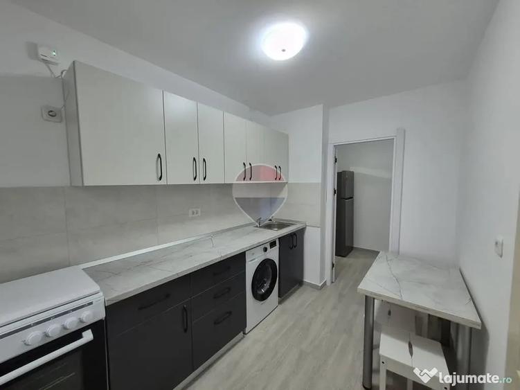 Apartament cu 3 camere semidecomandat în Sălaj