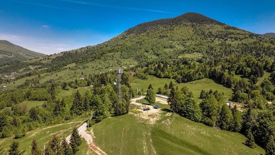 Teren de 7200 mp, în Colibița