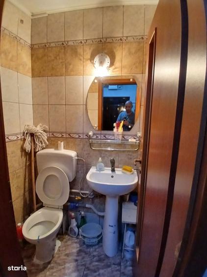 Apartament cu 3 camere decomandat în Delfinariu