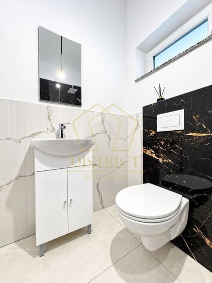 Apartament cu 3 camere decomandat în Giroc