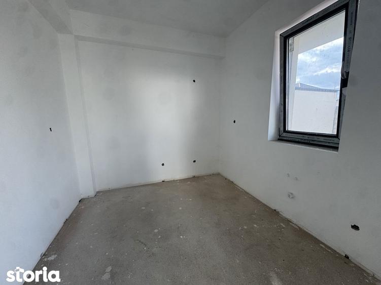 Vila tip duplex/ dormitor matrimonial/garaj/ curte amenajata/Bragadiru - 5