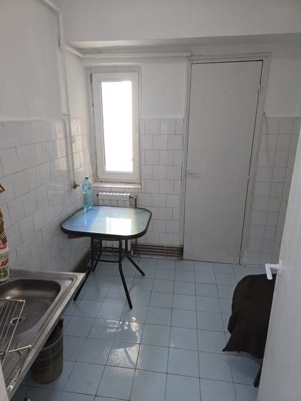 Resita Apartament cu o camera (garsoniera) ultracentral in Resita - 4