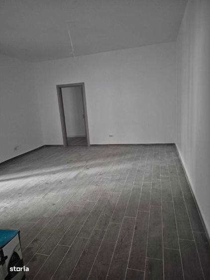 Apartament cu 3 camere în Titan