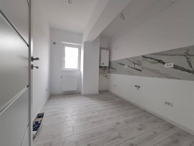 Apartament 1 camera de vanzare in Iasi, Galata, 45,12 mp, baie cu geam - 7