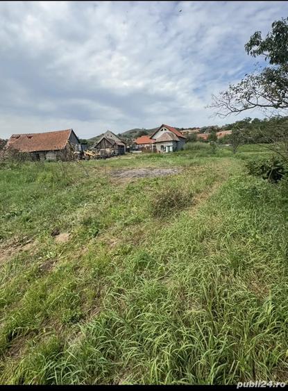 Casa de vanzare TEREN 3300mp cu toate utilitatiile - 1