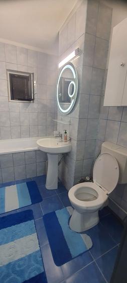 Inchiriez apart. cu 4 camere, etaj 2 din 4, Dorobanti 1, langa Sc. 7 - 4