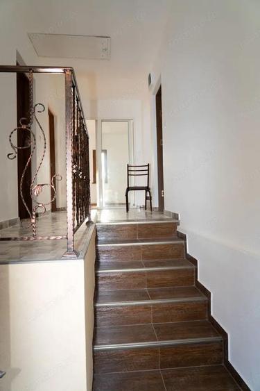 Apartament nemobilat 3 camere cu teren - 9