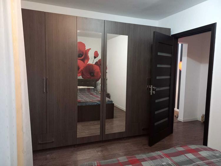 Persoana fizica vand apartament cu 2 camere modificat in 3 Rogerius - 4