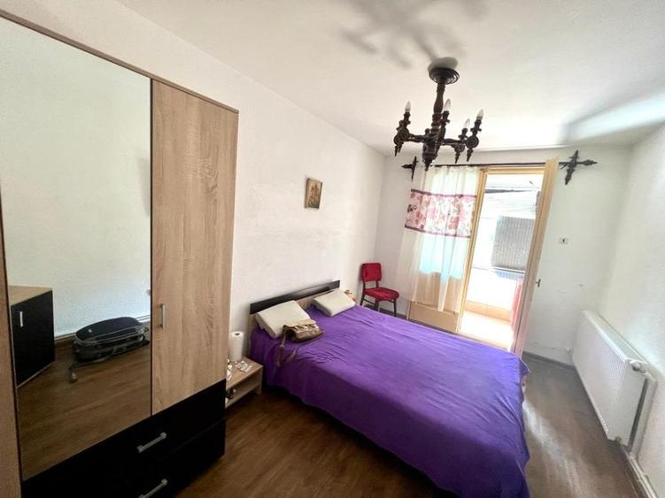 Inchiriere apartament 2 camere, decomandat etajul 2 zona Mazepa 1 - 2