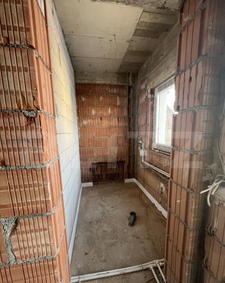 Casa cu 4 camere, curte amenajata - Sura Mica - 17