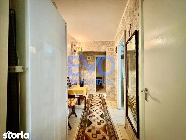 Apartament de vanzare, 3 camere, etaj 3 Tatarasi - 9