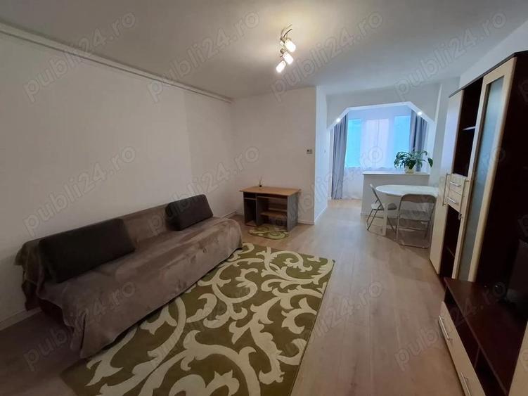 Garsoniera recent renovata situata in zona Astra (5 min de Centrul Civic AFI Mall) - 5