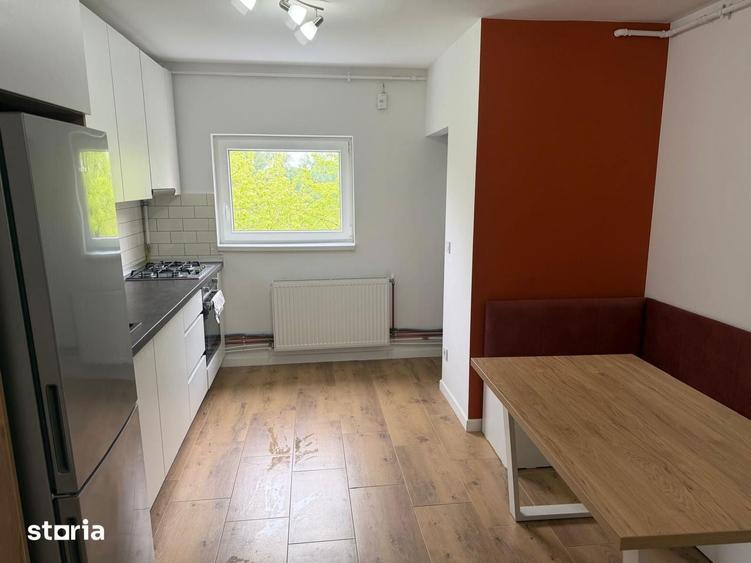 Chirie apartament 2 camere, Lux, Zona Micro 17 - 5