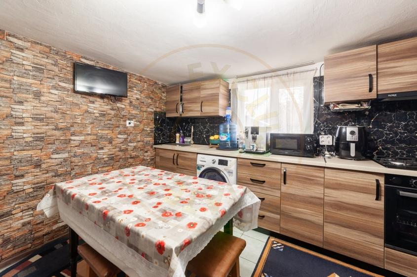 Casa Ștefanesti – 1 km de Primarie | Curte mare, zona linistita - 3