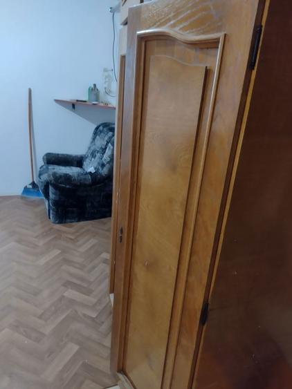 Ofer spre inchiriere garsoniera etaj 4/4 - 3