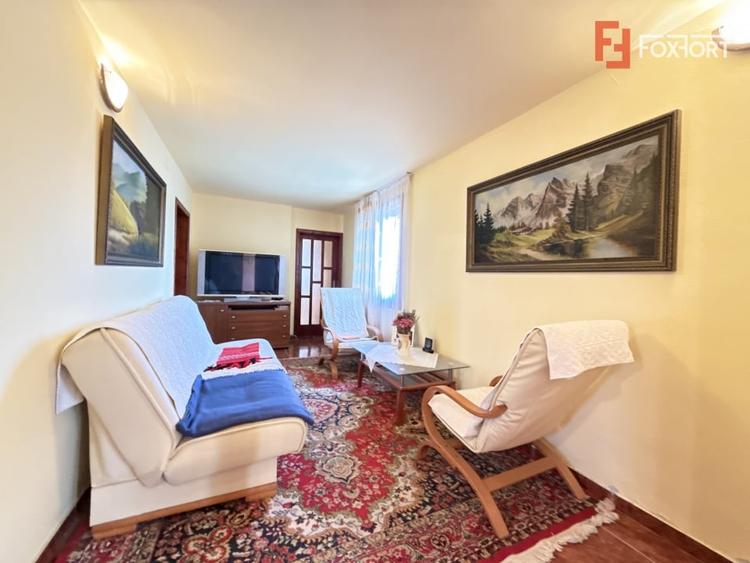 Casa individuala cu 6 camere de vanzare in localitatea Sacalaz, zona Centrala - 17