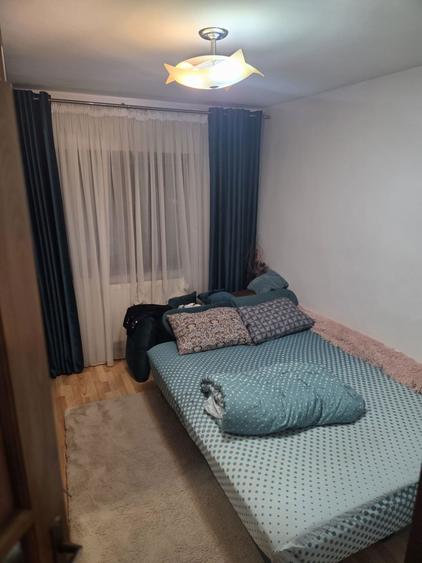 Vand apartament 100 mp 4 camere p/4 - 8