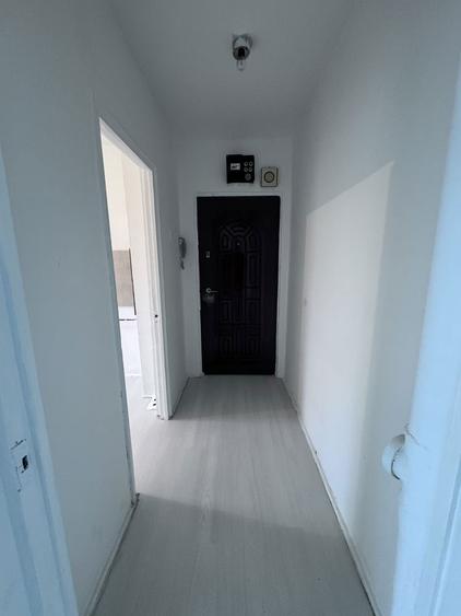 Particular, Ap 2 camere , renovat recent , detalii in anunt - 7