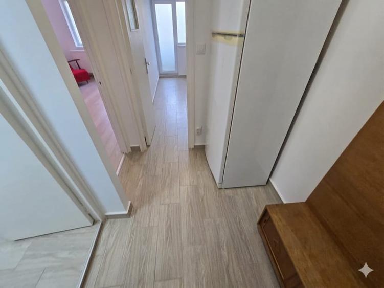 Garsoniera Mioveni, etaj 2, renovata integral - 4