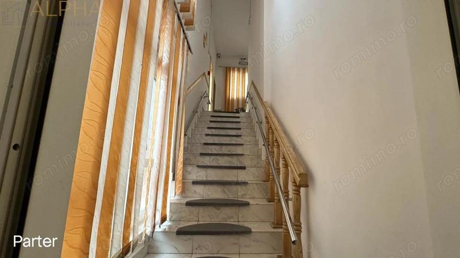 Vila Impunatoare cu 13 Camere Ideala pentru Clinica, After-School sau alte activitati comerciale - 8