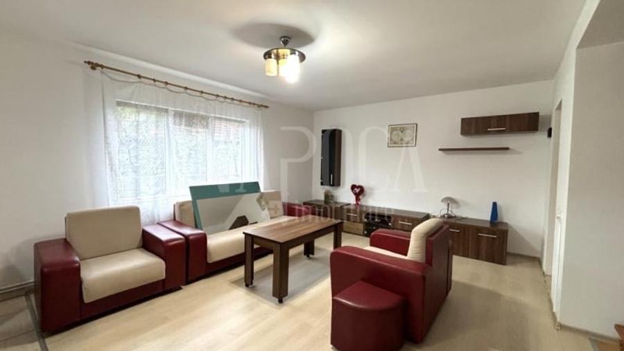 Casa 4 camere de vanzare in Floresti - 1