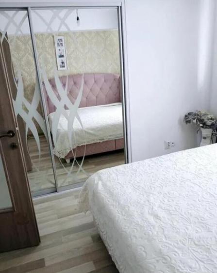 Apartament 3 camere, decomandat - zona Tractorul - 6