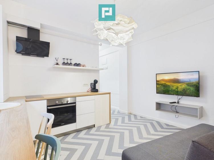 Studio Ultracentral, Ultra Modern, Iuliu Maniu - 1