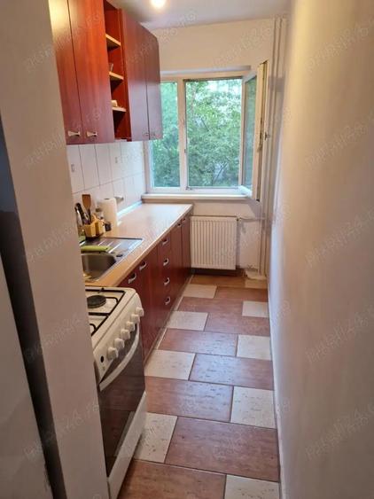 Apartament cu 3 camere et 1 posibilitate centrala Girocului langa Judetean - 4