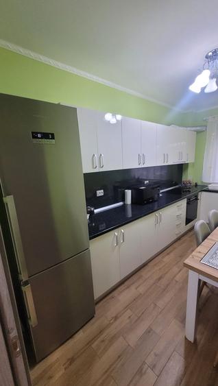 Apartament decomandat 2 dormitoare Prima Universitatii - 1