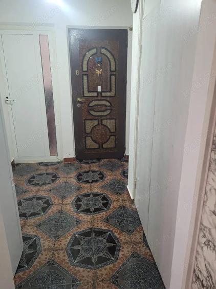 vand apartament 2 camere decomandat - 1