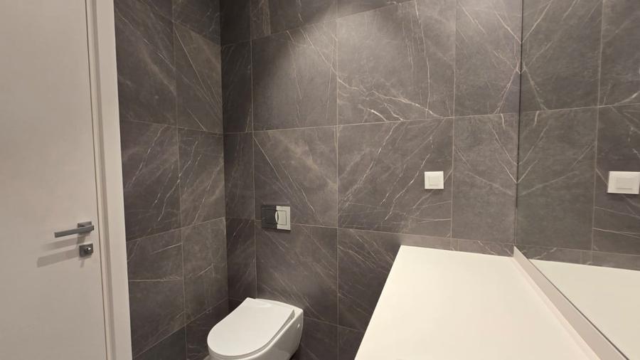 REA1020985 Apartament cu 2 Camere cu loc de parcare - 9