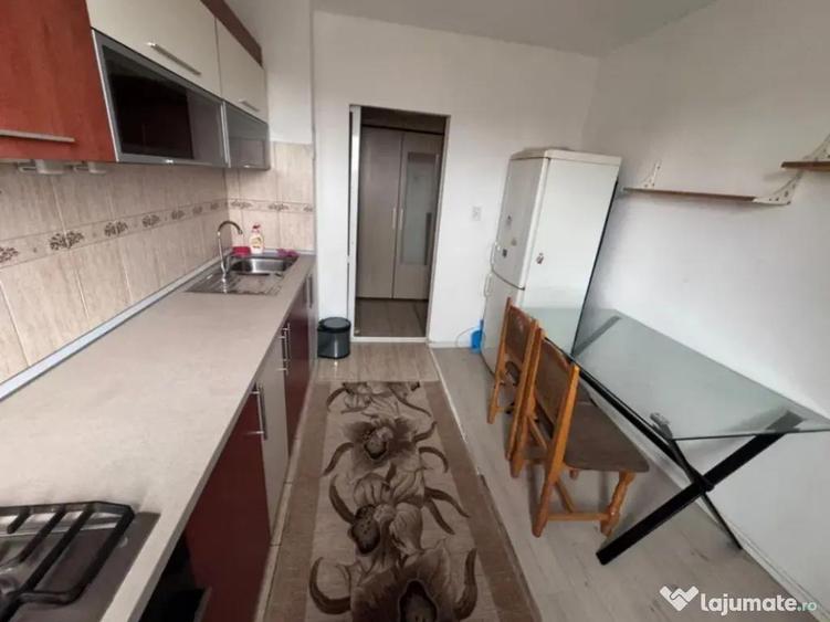 Apartament 2 camere, decomandat - zona Astra - 6