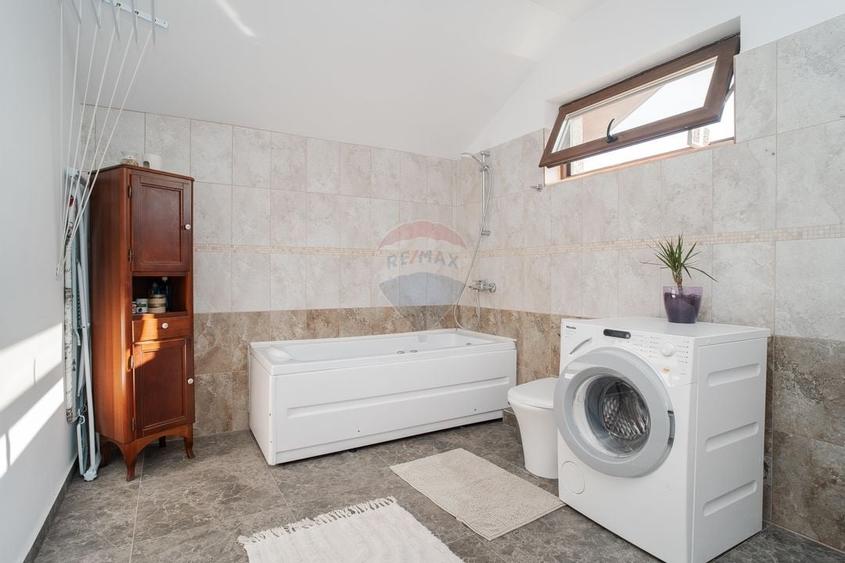 Casa de vanzare, Teren 672 mp - Miroslava, Iasi - 11