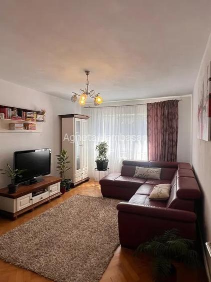 Apartament de inchiriat- 2 camere (Vasile Aron)