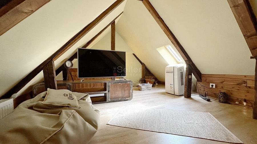 Investitie in Centrul Istoric: Apartament + Pivnita (Crama) - 7