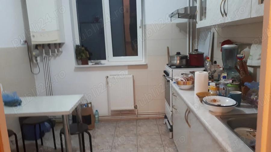AVANTAJOS! Proprietar, inchiriez apartament 4 camere Trivale la pret de 3 camere! - 9