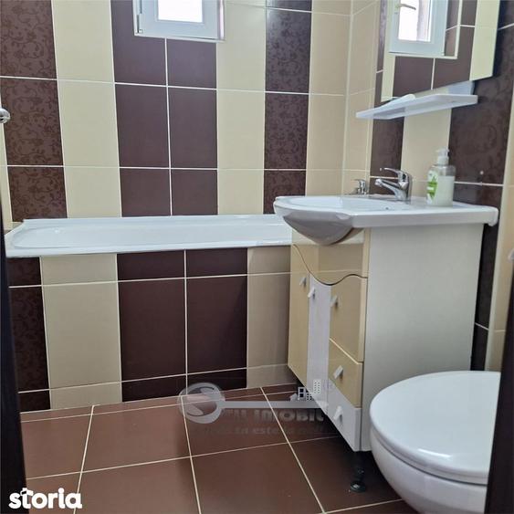 Apartament cu 2 camere decomandat, mobilat în Galata
