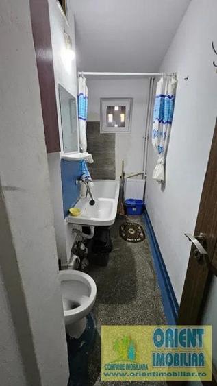 Km 4-5, apartament 3 camere, etaj 1, gaze, vanzari Constanta - 5