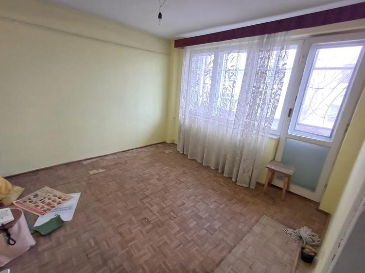 Vanzare 2 camere-Imobiliare MAXICONFORT - 3