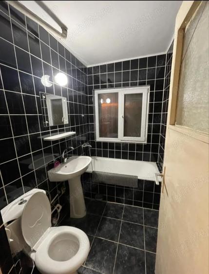 De inchiriat Garsoniera - 4