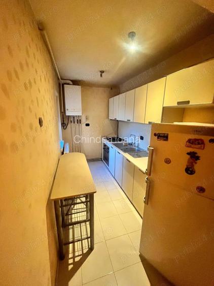 Inchiriez apartament cu o camera Inchiriez apartament cu o camera