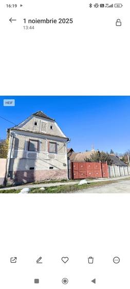 Casă cu 4 camere în Central