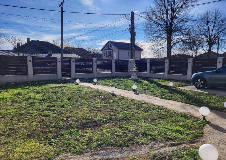 Casa de inchiriat - 3