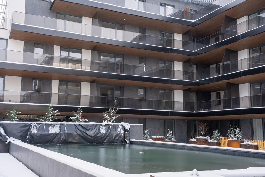 APARTAMENT 4 CAMERE - TERASA SPATIOASA - PIPERA - LANGA PADUREA BANEASA - 13