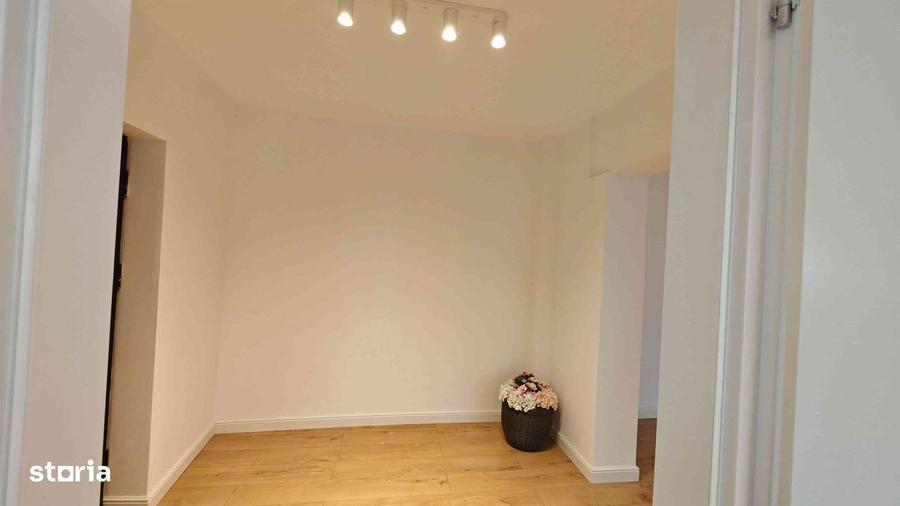 Apartament 2 Camere de Vanzare -Renovat Complet - 13