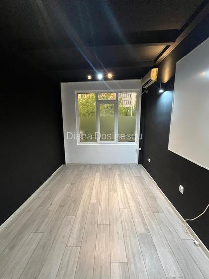 Spatiu Comercial - Central - Sfanta Vineri - Cocor
