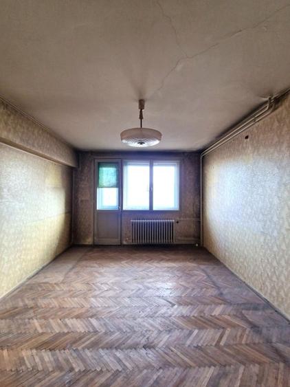 Piata Sudului , Secuilor-apartament  2 camere 48000 Euro - 2